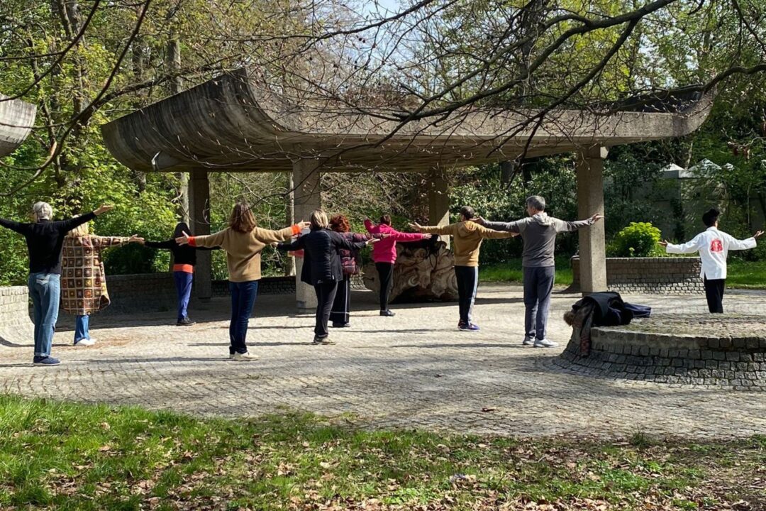 Le Qi Gong de la joie, cours de Qi Gong à Paris avec Florence