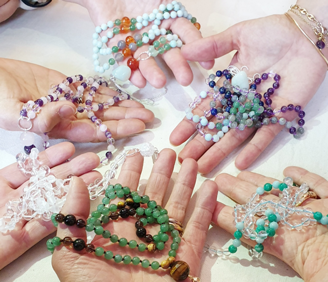 Bracelets pour Paris Zen festival atelier malas mains